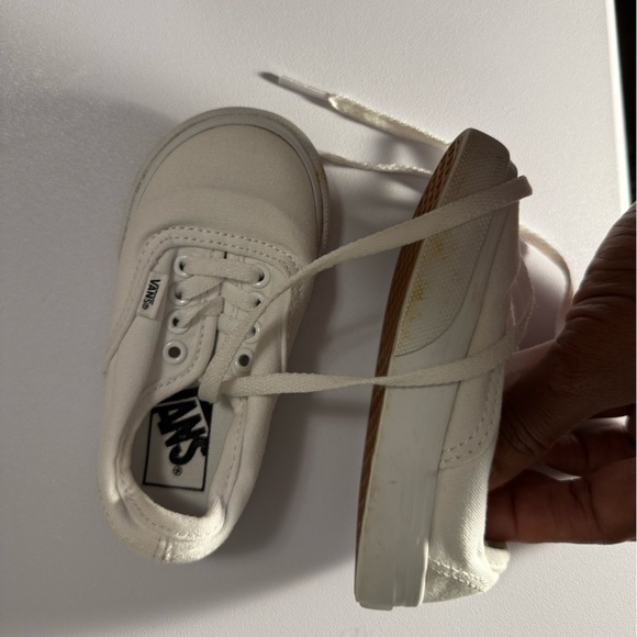 Vans Kids Classic White Sneakers - Picture 8 of 8